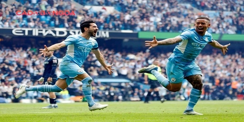 Soi kèo bóng đá là quá trình phân tích và dự đoán kết quả các trận đấu